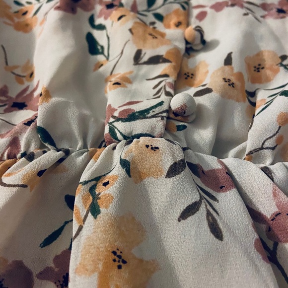 Floral peplum shirt - Picture 2 of 3